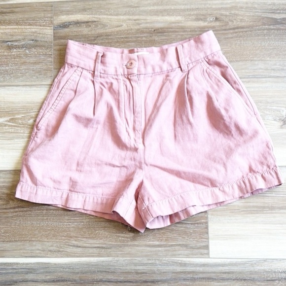 Wilfred Free Short - Picture 8 of 8